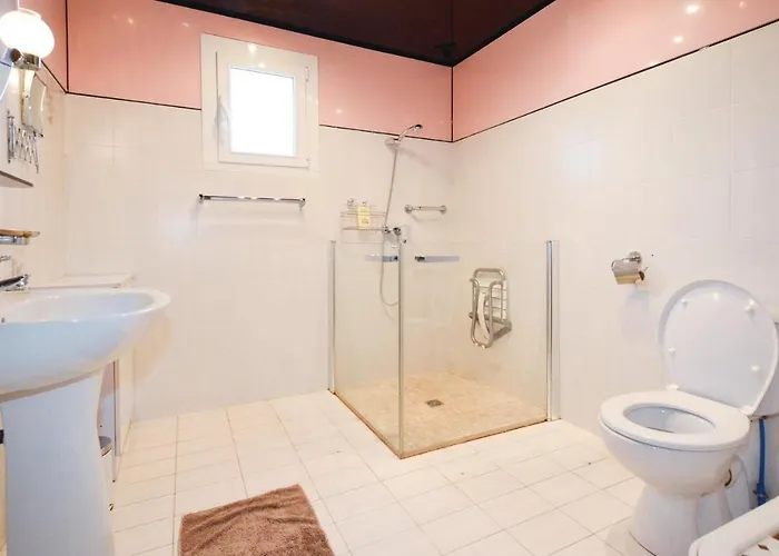 Awesome In Holiday home *