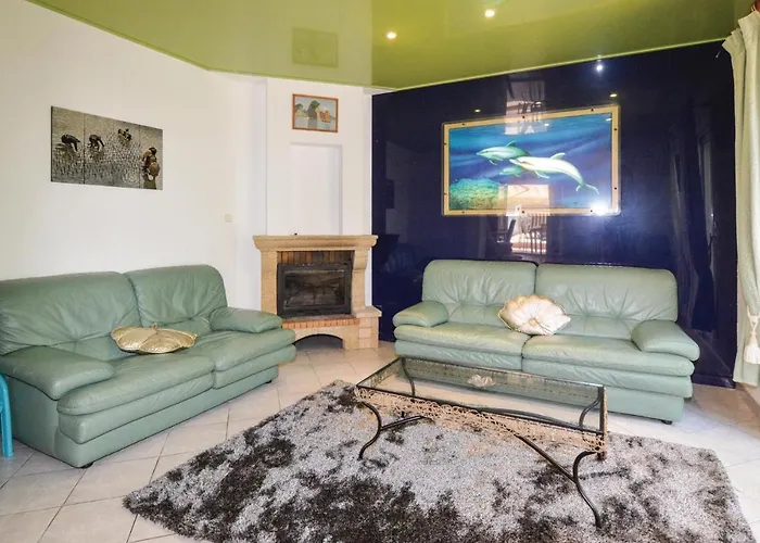 Awesome In * Borgo (Corsica)